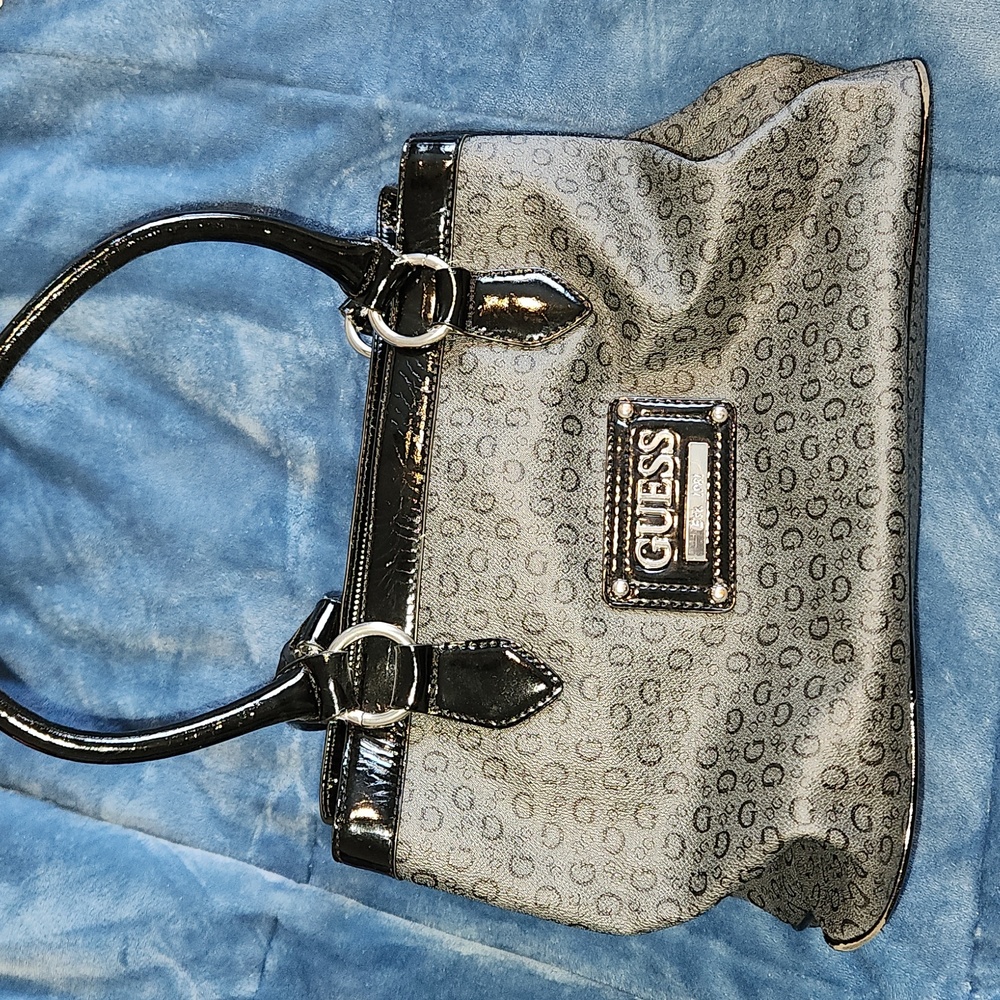Guess bag